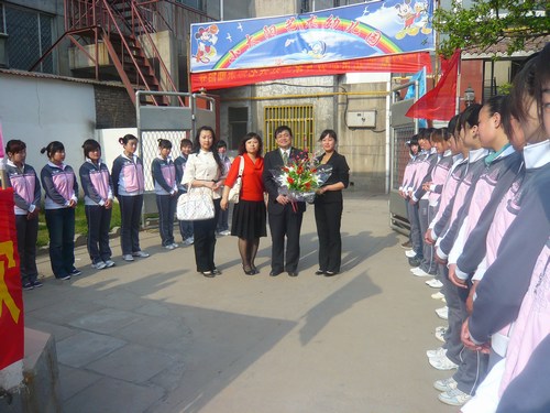 武文艳园长参加山东姊妹园家长会有感_红缨教