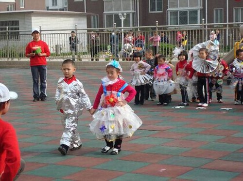 山东潍坊红旗幼儿园大型环保公益活动