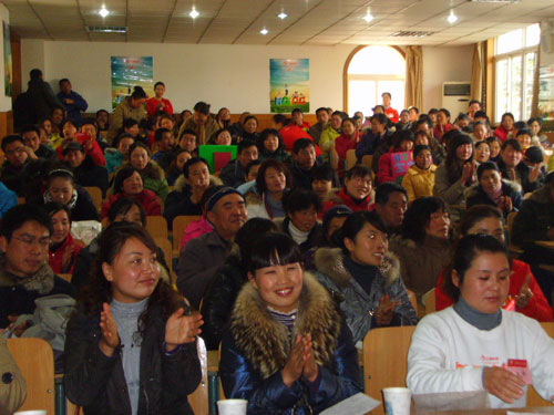 红缨专家梁海平徐州四处实验幼儿园开家长会_