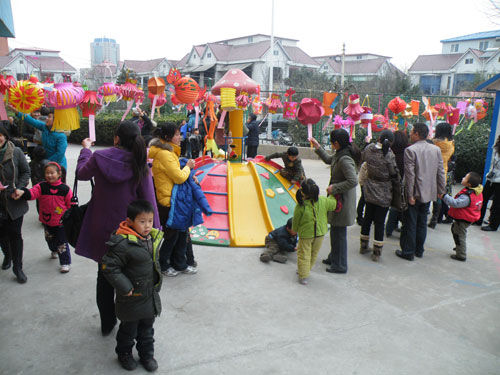 郑州高新区六一幼儿园元宵节游园活动