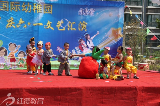 山东潍坊红缨皇家国际幼稚园举办庆六一活动 