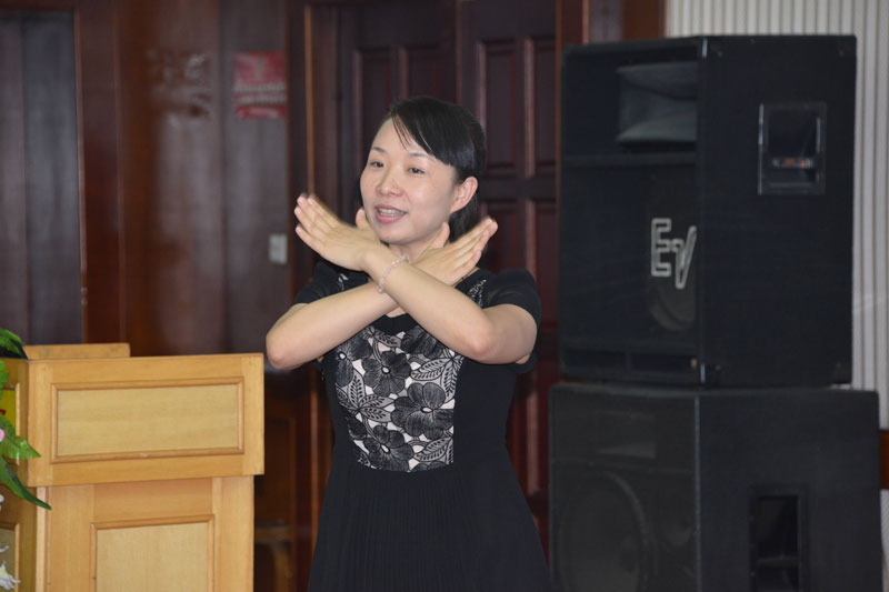 谷岩老师绘声绘色讲述教学强