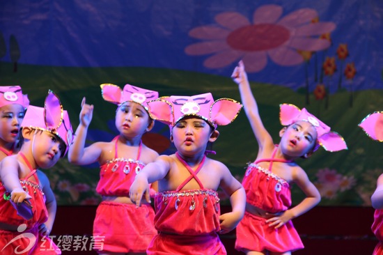 山东济宁诺贝尔幼教举办加盟北京红缨五周年庆