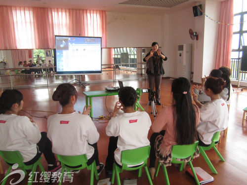 王淑菊老师走进广东惠阳红缨东方幼儿园_连锁