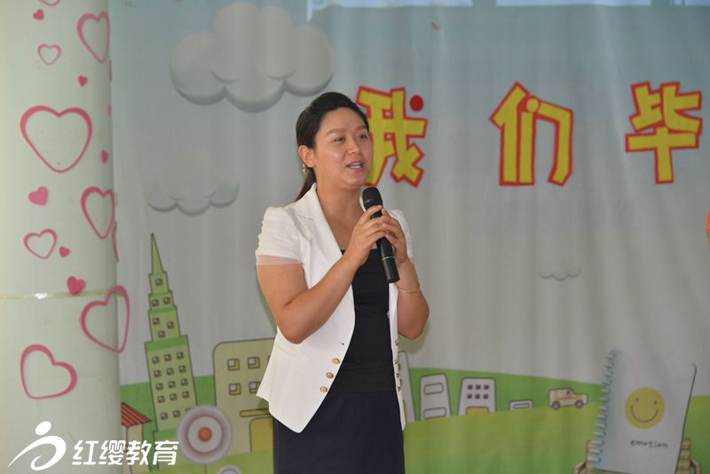 缪伟娜老师主持直营园参观
