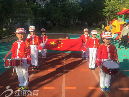 广西南宁青秀红缨幼儿园召开冬季运动会 - 红缨