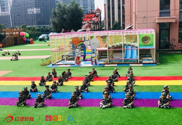 黑龙江哈尔滨红缨品尚幼儿园开展军训活动