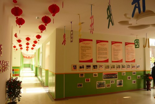 湖北荆州新加坡城国际幼儿园环境创设展示