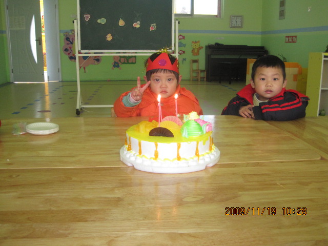 孩子们的生日,好开心哦.