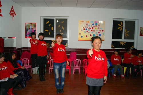 河北白沟晨阳幼儿园举办2011年庆元旦联欢活动