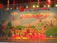 荣获玉林城区幼儿园庆六一文艺汇演一等奖的舞蹈《咚巴拉》
